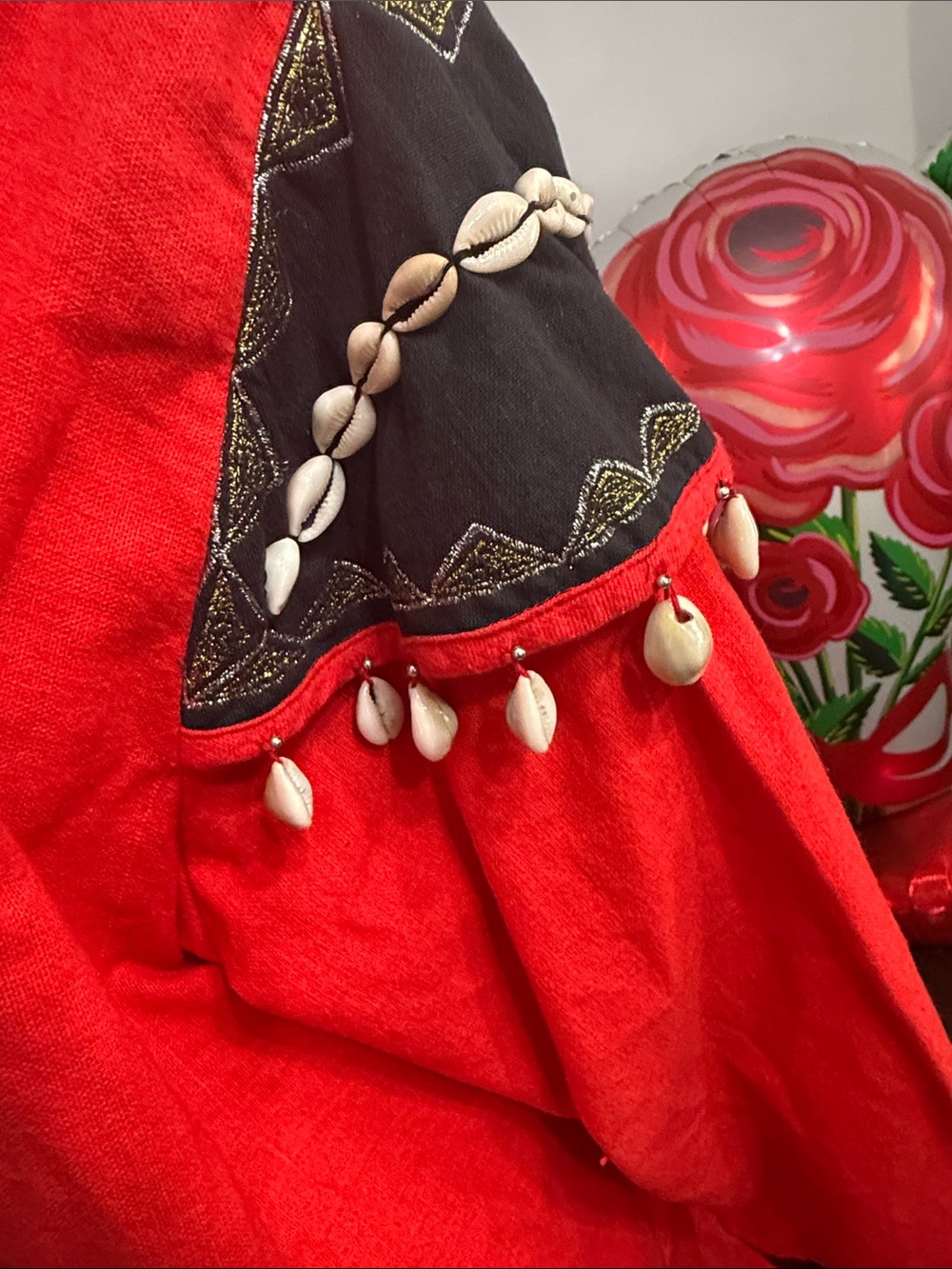 Source Unknown Red Long Sleeve Open-Front Dress with Black Trim - Picture 12 of 16